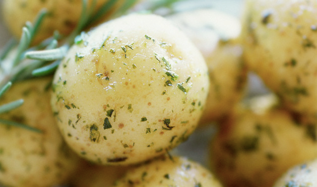 A dish of seasoned new potatoes