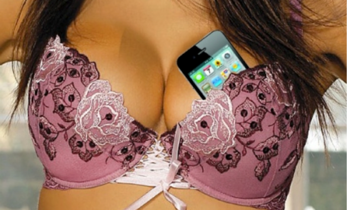 cell-phone-bra