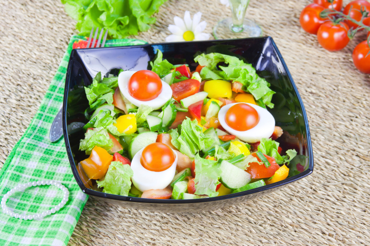 lettuce with vegetables and boiled eggs
