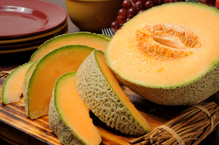 Fresh slice canteloupe