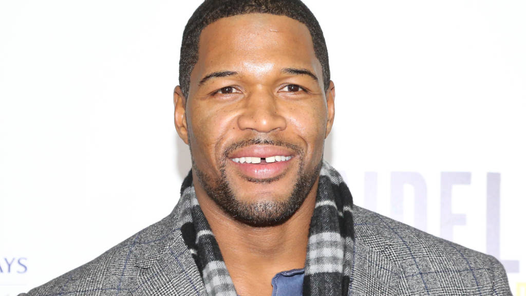 michael strahan teeth