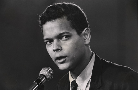 julian bond2