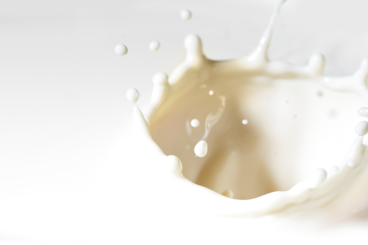 milk splash