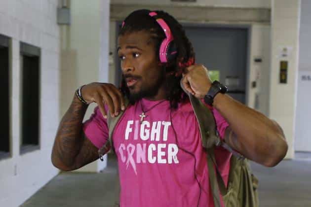 DeAngelo Williams breast cancer shirt