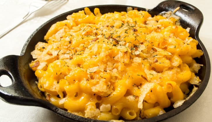MACARONI AND CHEESE