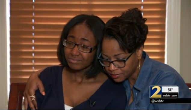 Shaniaya Hunter and mother