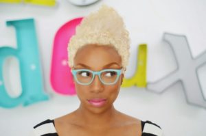 Woman with natural hair. 