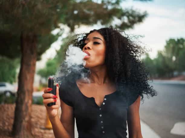 vapes