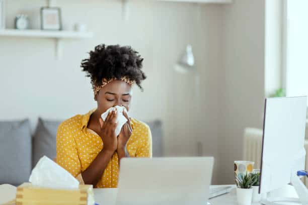 how to avoid spring allergies