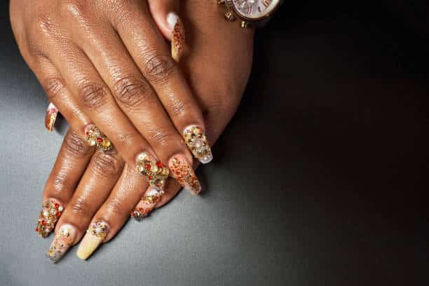 how to remove acrylic nails