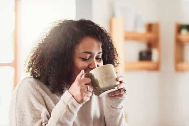 does coffee and tea stain your teeth