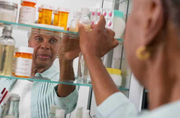 how to store medicine