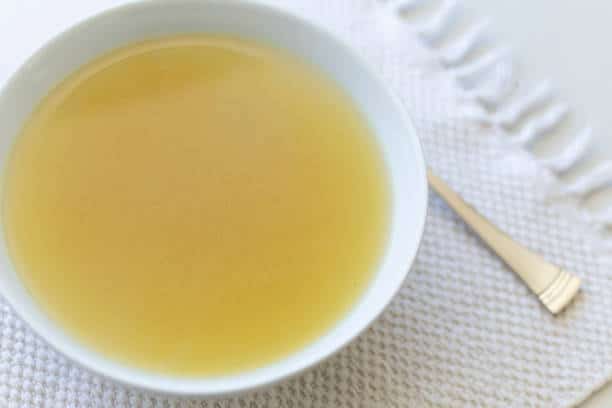 How long does chicken broth last in the fridge?